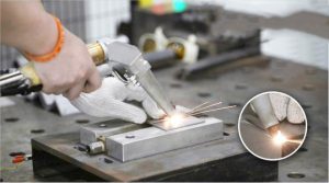 Working principle of laser welding machine